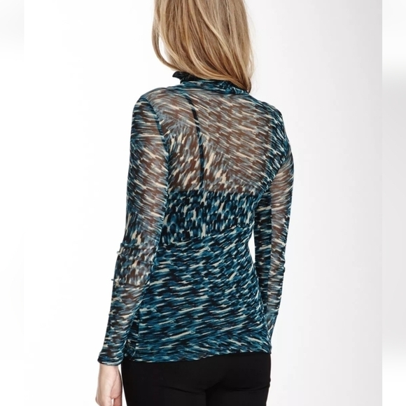 Karen Kane Tahoe Turquoise Print Stretch Mesh Turtleneck Top Large - $72 - Picture 2 of 10